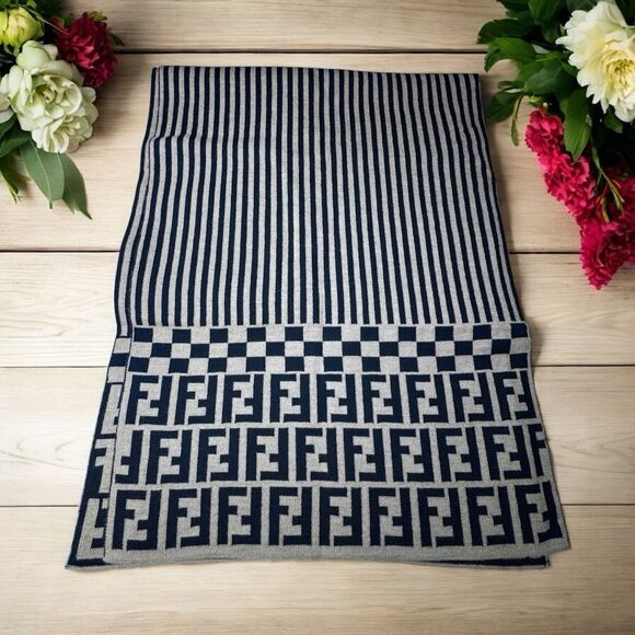 Fendi Wool Shawl - Picture 1 of 3